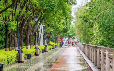 工业永昌推拉门厂家提醒大家今日有雨记得外出带伞