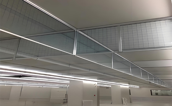 永昌玻璃挡烟垂壁