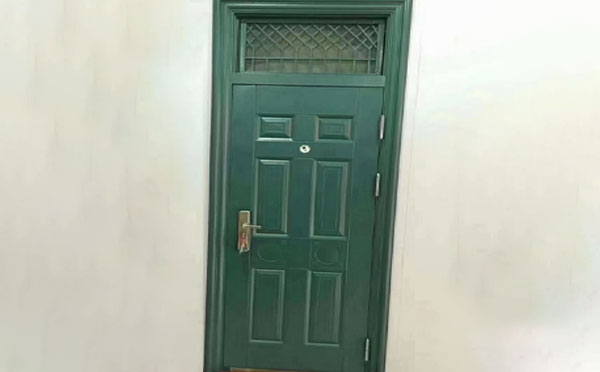 永昌学校教室门