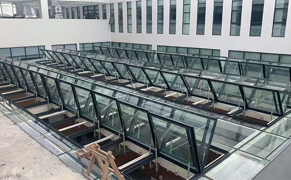 百安科技有限公司近期永昌排烟窗项目案例分享 百安科技有限公司近期永昌排烟窗项目案例分享